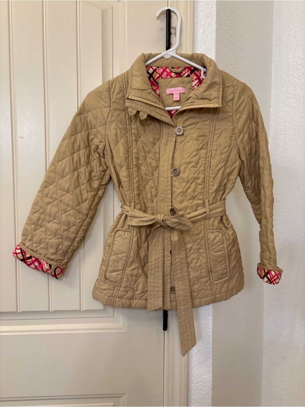 Lilly Pulitzer Quilted Barn Jacket Size 0 Tan Belted Pink Lining Preppy Chic